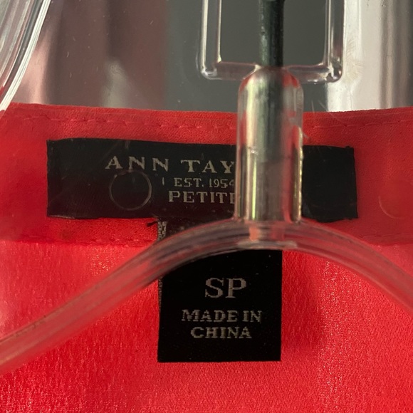 ANN TAYLOR NEON PINK SLEEVELESS BLOUSE - Picture 9 of 9